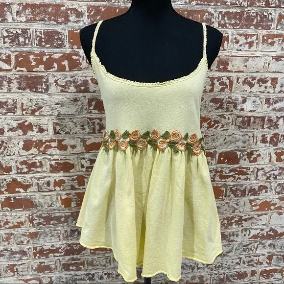 Free People| Old school FP Babydoll tank w/ embroidery - Picture 3 of 10